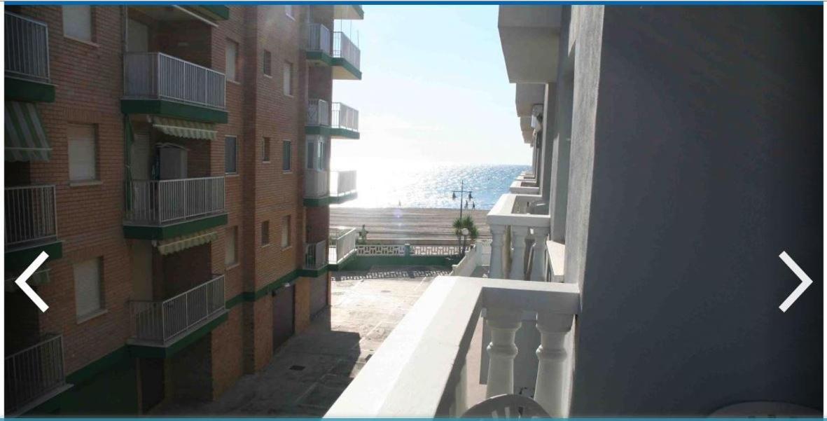 The Beach Across The Street Пеньискола Экстерьер фото