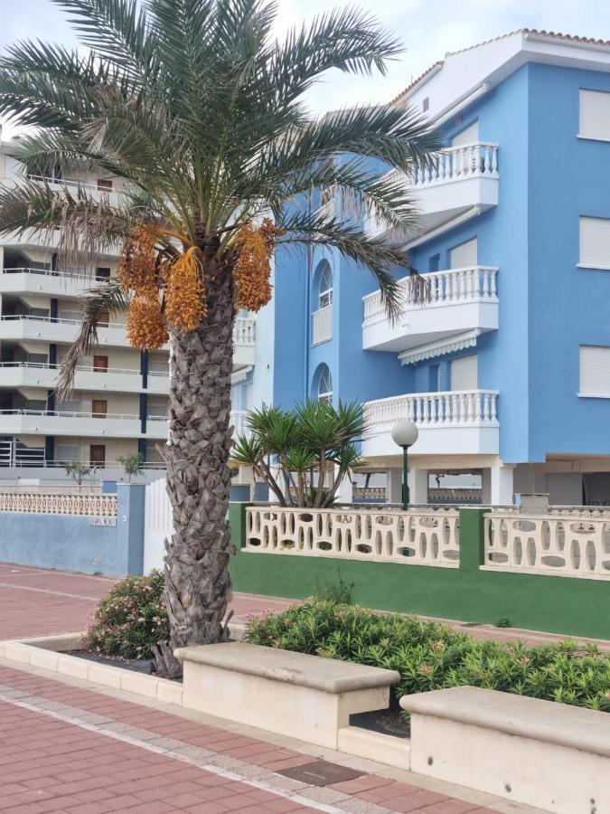 The Beach Across The Street Пеньискола Экстерьер фото
